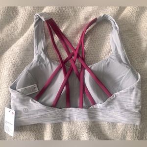 Lululemon Free to be Serene Bra